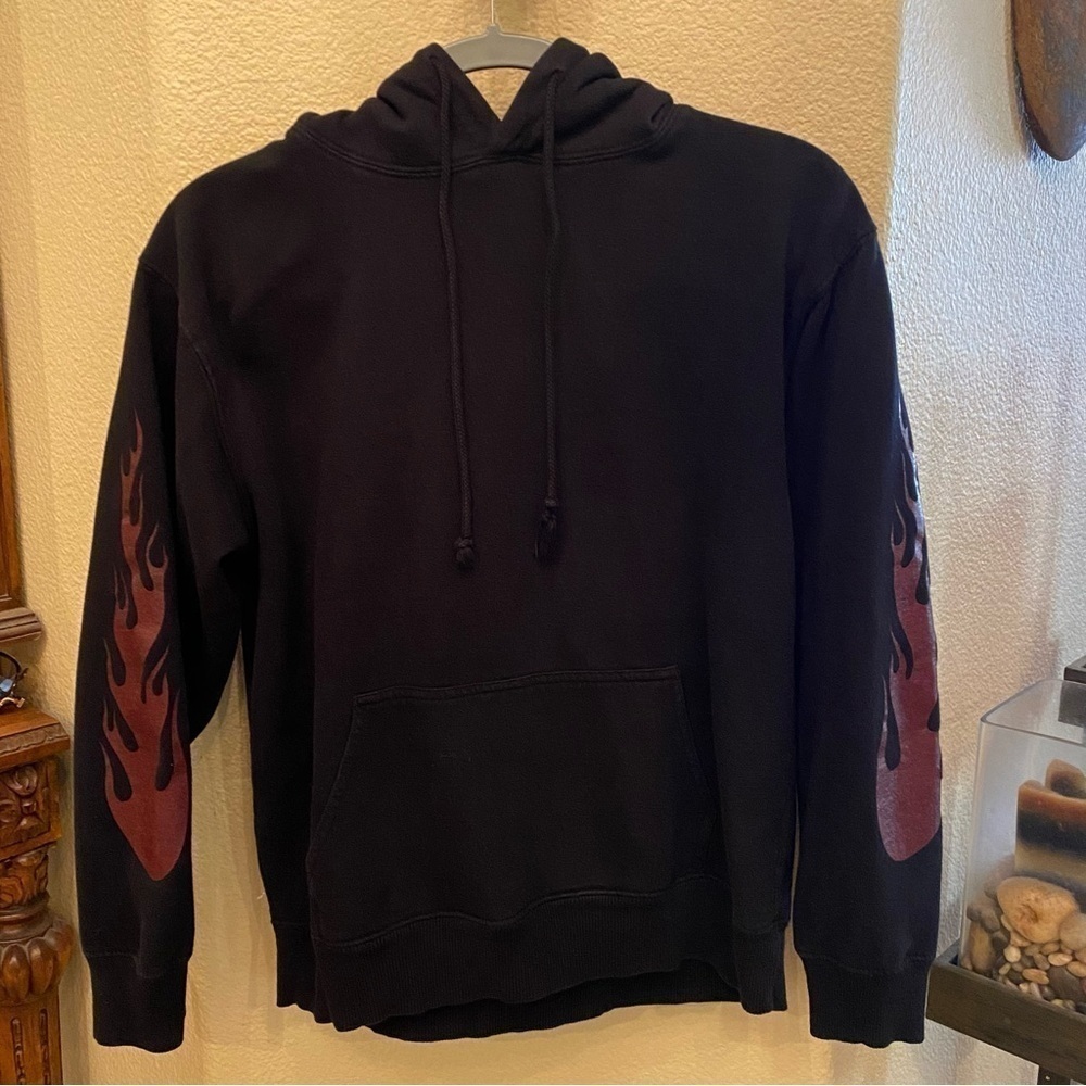 JOHN GALT Brandy Melville Black Flame Sleeves Hoodie Sweatshirt Size One Size